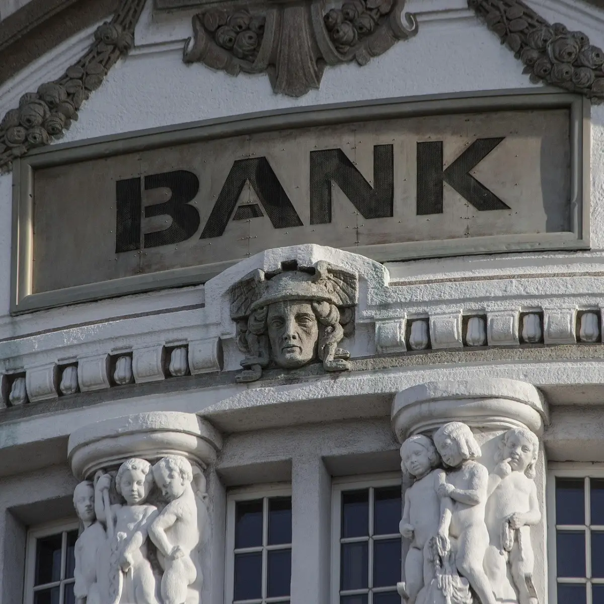 In quale banca conviene investire? Ecco le migliori per i tuoi soldi